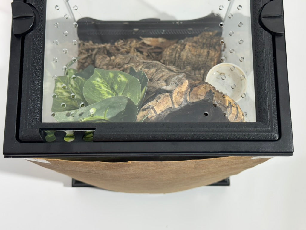 EncloSure™ Enclosure Lid System – For Use On Exo Terra Natural – 8″ × 8″