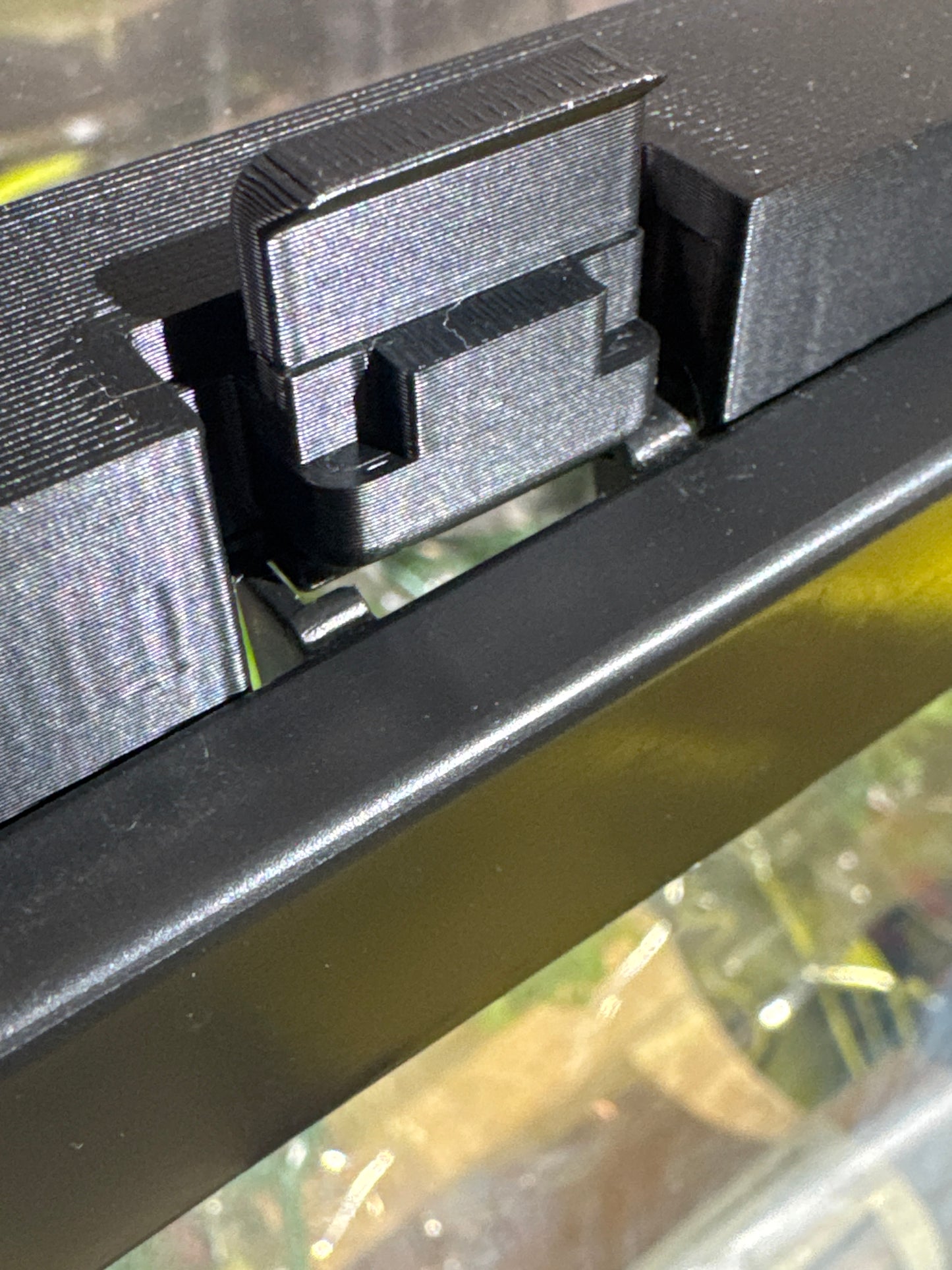 EncloSure™ Enclosure Lid System – For Use On Zoo Med Creatures™ 8″ × 8″