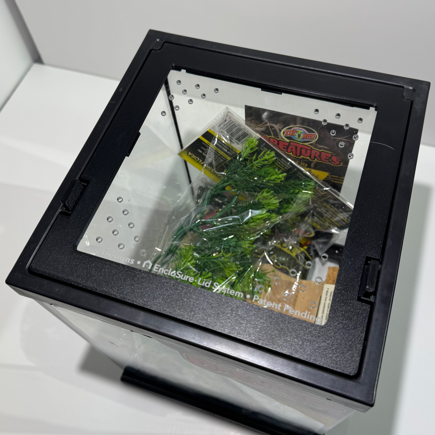 EncloSure™ Enclosure Lid System – For Use On Zoo Med Creatures™ 8″ × 8″
